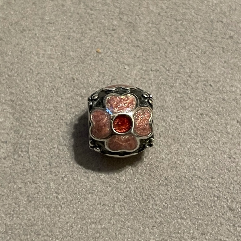 Pandora Bracelet Daisy Charm